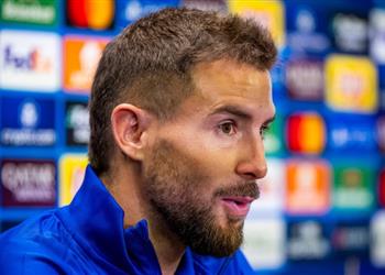 إينيجو مارتينيز لا أفكر في تجديد عقدي مع برشلونة وسني يبعدني عن منتخب إسبانيا