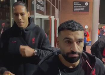 فيديو خبير في لغة الجسد يحلل مشاعر محمد صلاح خلال تصريحاته الصادمة