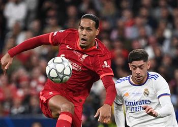 فان دايك لا أفكر في الانتقام من ريال مدريد