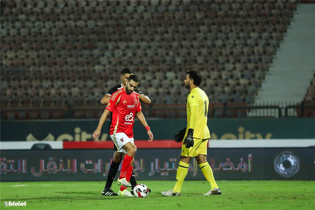 الصالح سبورت : عمرو السولية يوضح مصيره مع الأهلي بعد انتهاء عقده في نهاية الموسم