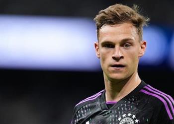 نريده أسطورة لنا ولكن بايرن ميونخ يثير الجدل من جديد حول مستقبل كيميتش