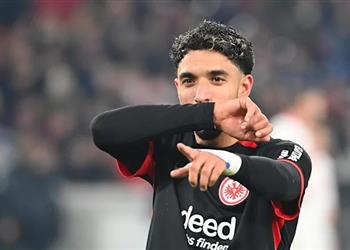 قائمة فرانكفورت لمباراة ميتلاند في الدوري الأوروبي موقف عمر مرموش