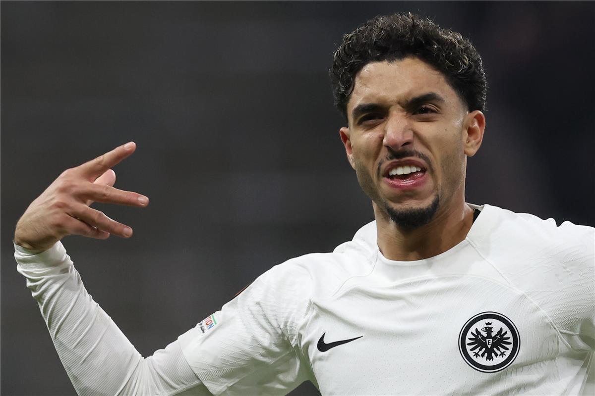 ليفربول يمنح عمر مرموش لنادِ إنجليزي على طبق من ذهب