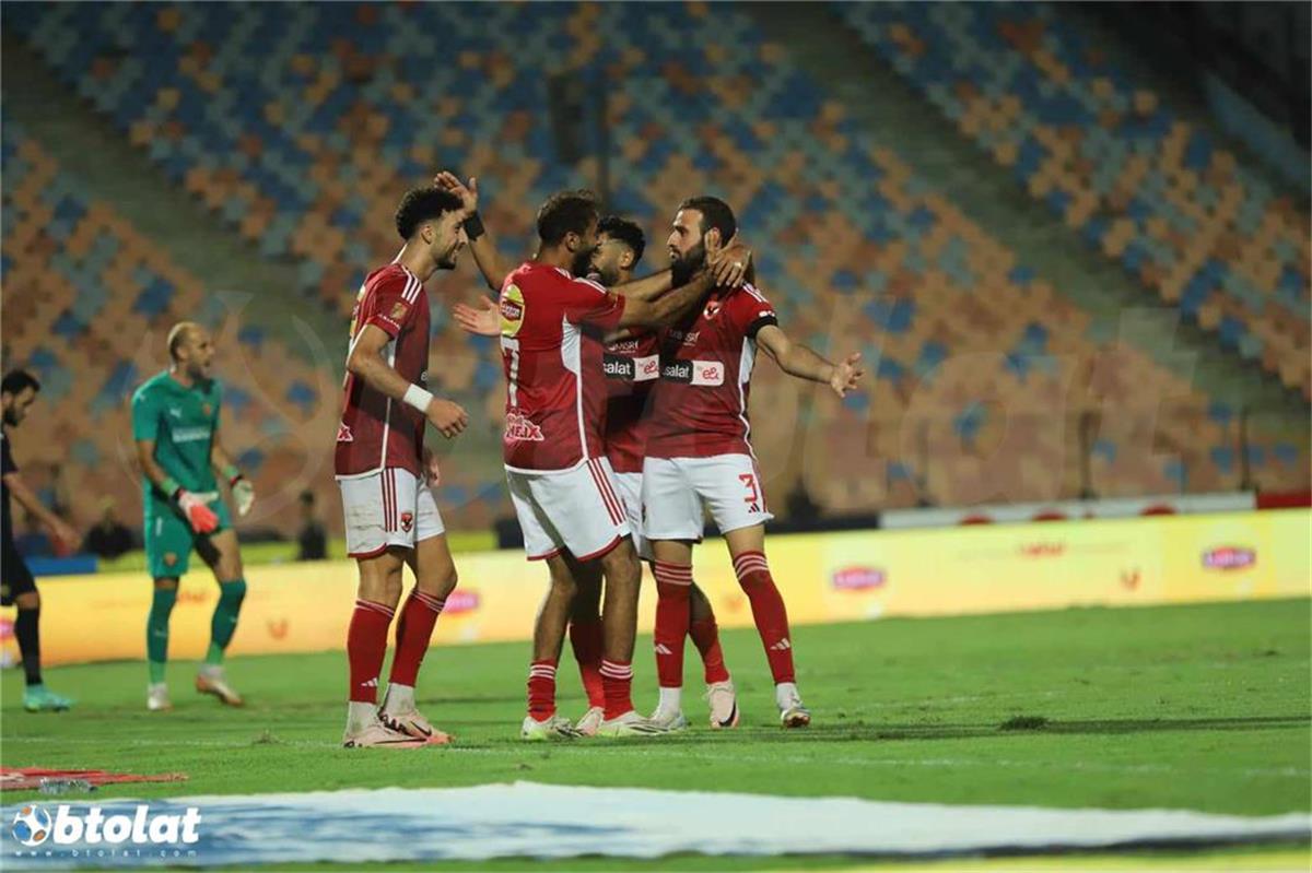 لاعبو الاهلي