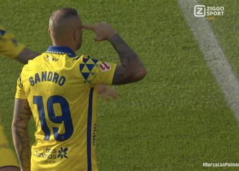 فيديو ساندرو راميريز ي سجل هدف لاس بالماس الأول أمام برشلونة