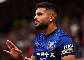 سام مرسي ي كرر تصرف لاعب شيفيلد في جولة دعم المثليين بالدوري الإنجليزي