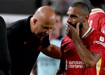 سلوت يتجاهل تغريدة محمد صلاح لا أنظر لمنشورات اللاعبين على إنستجرام