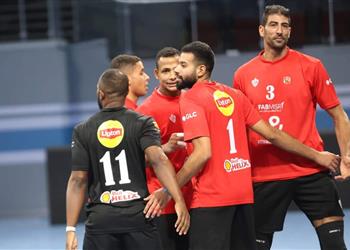 الأهلي يفوز على إيسترن كومباني ويحقق انتصاره الثاني في دوري الطائرة