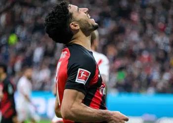عمر مرموش يتلقى صدمة قوية من الدوري الألماني رغم تألقه مع فرانكفورت