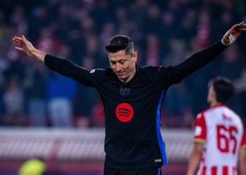 فيديو ليفاندوفسكي يسجل هدف برشلونة الثاني أمام النجم الأحمر