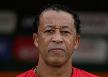 مدرب الرأس الأخضر في حوار لـ بطولات ما حدث مع محمد صلاح عجيب وننتظر هدية مصر