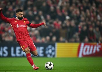 صحفي إنجليزي يداعب آمال جمهور ليفربول بشأن مستقبل محمد صلاح