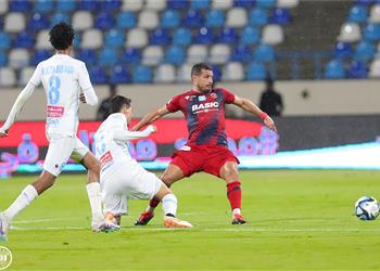 تشكيل ضمك أمام الوحدة في الدوري السعودي موقف طارق حامد