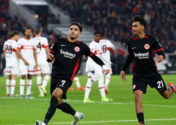 تشكيل فرانكفورت أمام هايدينهايم في الدوري الألماني موقف عمر مرموش