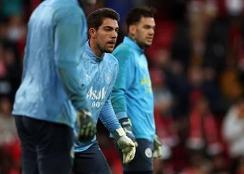 حارس مانشستر سيتي يهاجم مدينة ليفربول بعد سخرية الجماهير من جوارديولا