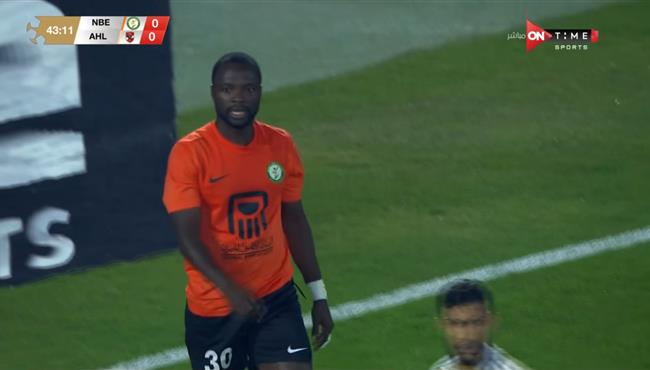 ياو انور يهدر هدف محقق للاهلي امام البنك الاهلي في الدوري المصري