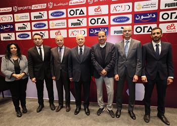 الاتحاد الإنجليزي يهنئ هاني أبو ريدة بعد فوزه برئاسة اتحاد الكرة المصري