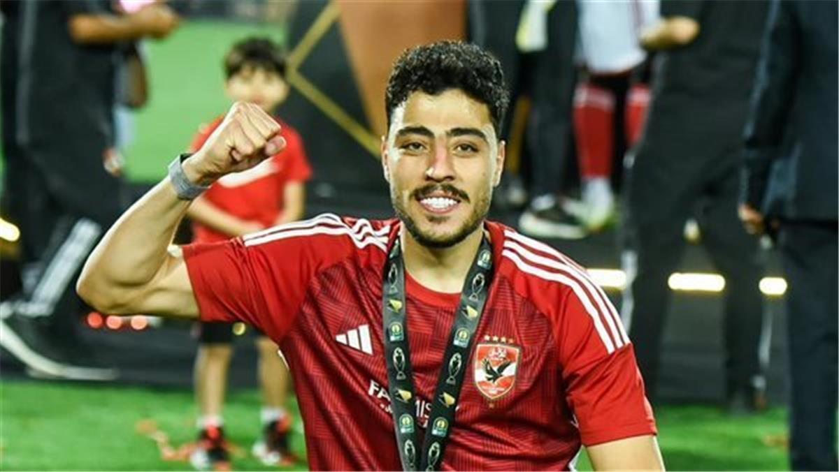 كورة العرب : فيديو | أكرم توفيق يغادر مباراة الأهلي وباتشوكا مصابًا