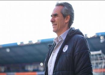 رئيس باتشوكا الفوز على الأهلي مثل فيلم سينمائي وحلم مواجهة ريال مدريد يتحقق