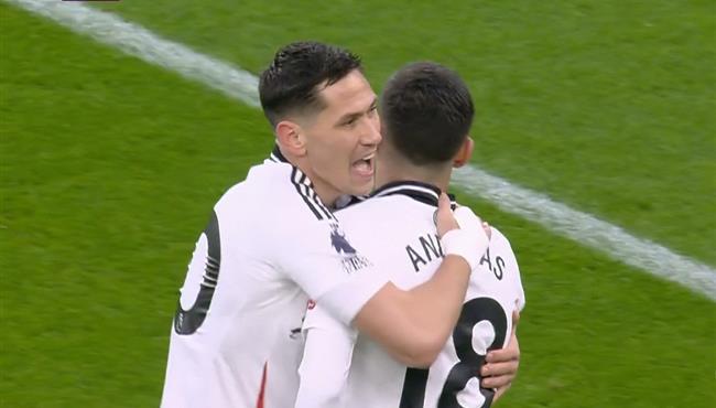 هدف فولهام الاول في مرمي ليفربول بالدوري الانجليزي