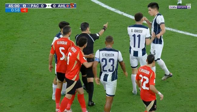 مشادة امام عاشور ولاعب باتشوكا بكأس انتركونتينتال