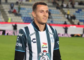 باتشوكا يمنح الأهلي عبر بطولات أمل ا بشأن أسامة إدريسي