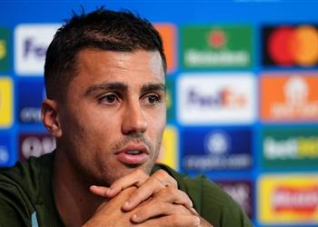 رودري لم أرى لاعب ا مثل محمد صلاح