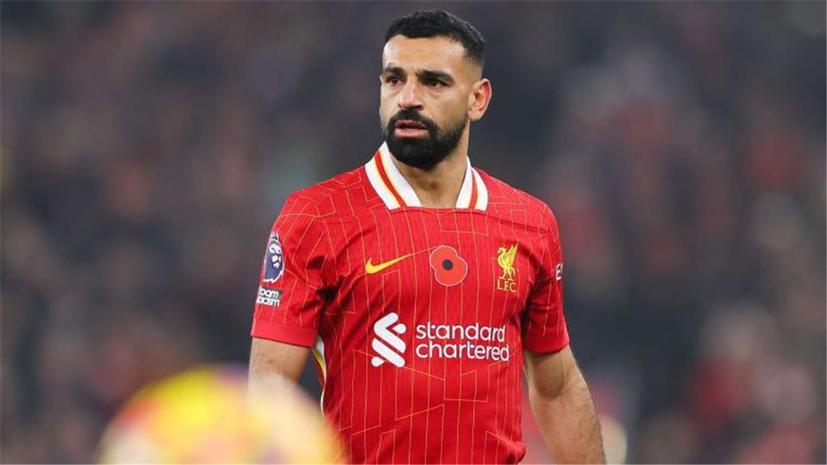 "فيفبرو" تعلن المرشحين لـ التشكيل المثالي لعام 2024.. موقف محمد صلاح