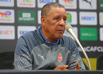 مدرب شباب بلوزداد تاريخ الأهلي يتحدث عنه والمباراة صعبة على الفريقين