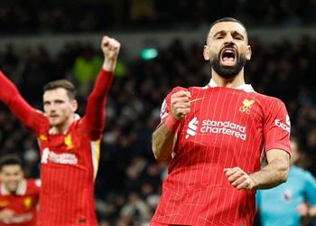 ثنائية الملك فيديو محمد صلاح يسجل هدفي ليفربول الرابع والخامس أمام توتنهام