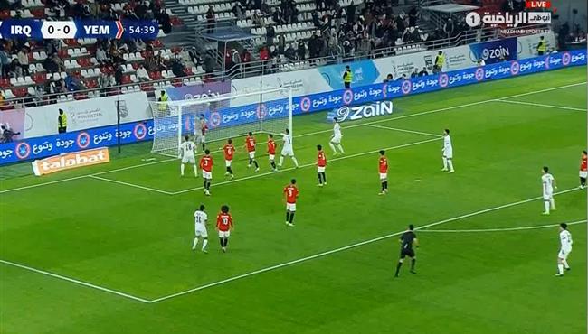 انقاذ رائع من حارس اليمن يمنع العراق من تسجيل هدف اول
