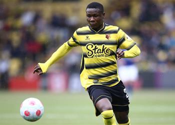 وكيل صامويل كالو يرد عبر بطولات على أنباء اهتمام الأهلي بضمه في يناير