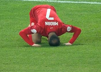 فيديو علي مدن يسجل هدف البحرين الثاني أمام العراق في خليجي 26