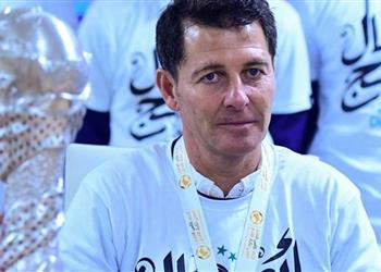 مدرب العراق لم ندافع أمام البحرين وسنجتهد للفوز على السعودية في خليجي 26