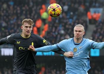 فيديو مانشستر سيتي يواصل التعثر بتعادل محبط مع إيفرتون في الدوري الإنجليزي