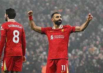 فيديو محمد صلاح يسجل هدف ليفربول الثالث أمام ليستر سيتي