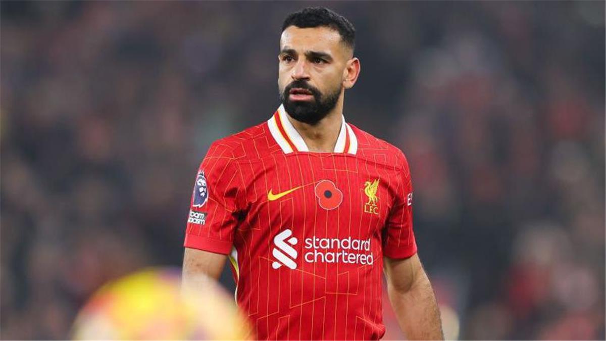 الصالح سبورت : تيليجراف: ليفربول يراقب لاعبًا جديدًا لتعويض محمد صلاح.. وعقبة قد تفشل الصفقة