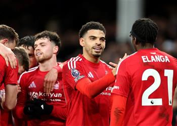 فيديو نوتينجهام فورست يصعد لوصافة الدوري الإنجليزي بتخطي إيفرتون وتوتنهام يواصل المعاناة