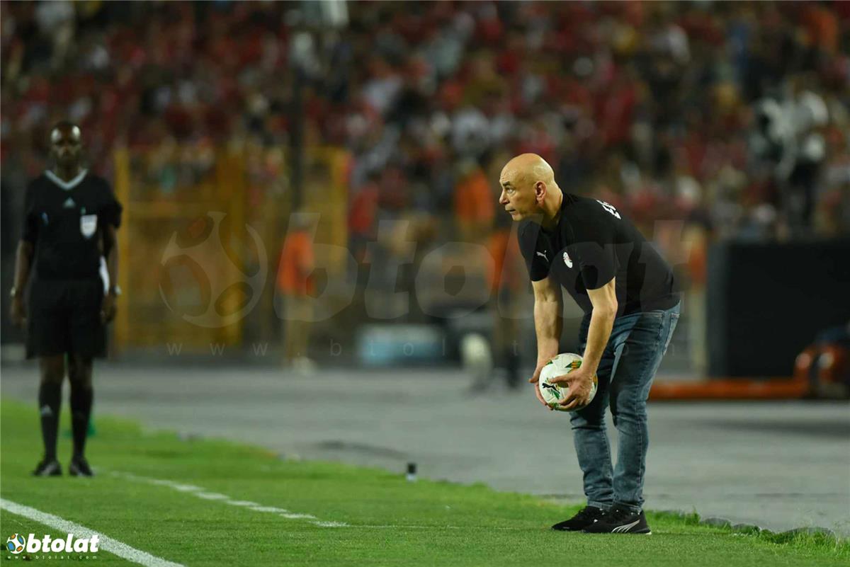 خاص.. جلسة مرتقبة بين هاني أبو ريدة وحسام حسن في اتحاد الكرة