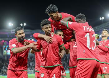 فيديو منتخب عمان يهزم السعودية بثنائية ويتأهل إلى نهائي كأس الخليج 2024 خليجي 26