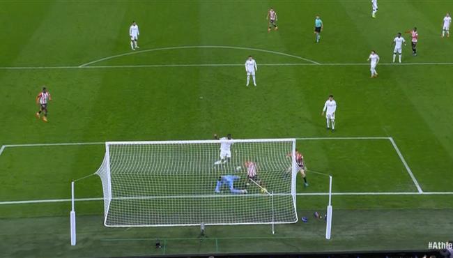 هدف اتلتيك بلباو الاول في مرمي ريال مدريد بعد خطأ فادح من كورتوا