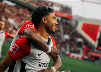 تقييم عمر مرموش في مباراة فرانكفورت وأجسبورج بـ الدوري الألماني