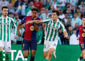 رجل مباراة برشلونة وريال بيتيس في الدوري الإسباني