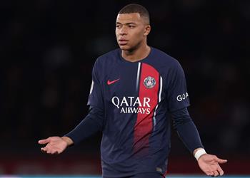 ديلي ميل تكشف تفاصيل عرض باريس سان جيرمان الخرافي للإبقاء على مبابي