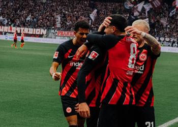 فيديو عمر مرموش يسجل وي صاب في تعادل فرانكفورت أمام بوخوم بالدوري الألماني