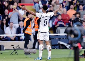 فيديو بأسيست فينيسيوس السحري بيلينجهام يسجل هدف ريال مدريد الثاني أمام جيرونا