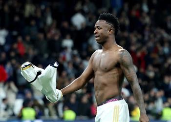 فينيسيوس يوجه طلب ا لـ بيريز بشأن مستقبله بعد فوز ريال مدريد على جيرونا