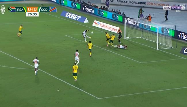 شانسيل مبيمبا يهدر هدف محقق للكونغو الديمقراطية امام جنوب افريقيا