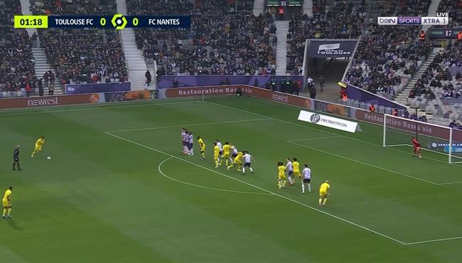 هدف مصطفى محمد الم دهش من ركلة حرة م بهرة في مرمى تولوز بالدوري الفرنسي