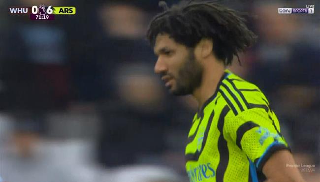 محمد النني يهدر فرصة هدف في مباراة ارسنال ووست هام بالدوري الانجليزي